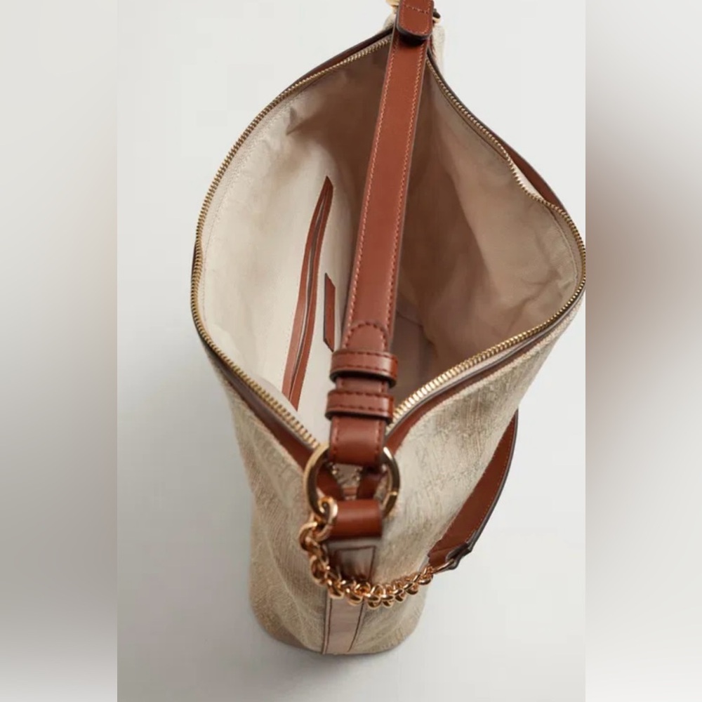 Mango jacquard Bucket bag in off white
